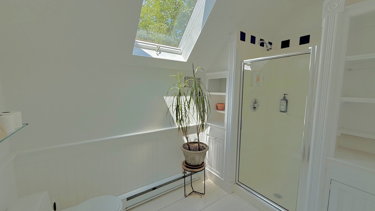 Photo of Bathroom in Glendale