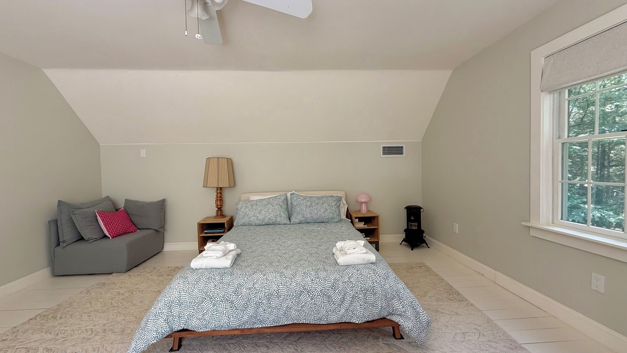 Photo of Bedroom in Glendale