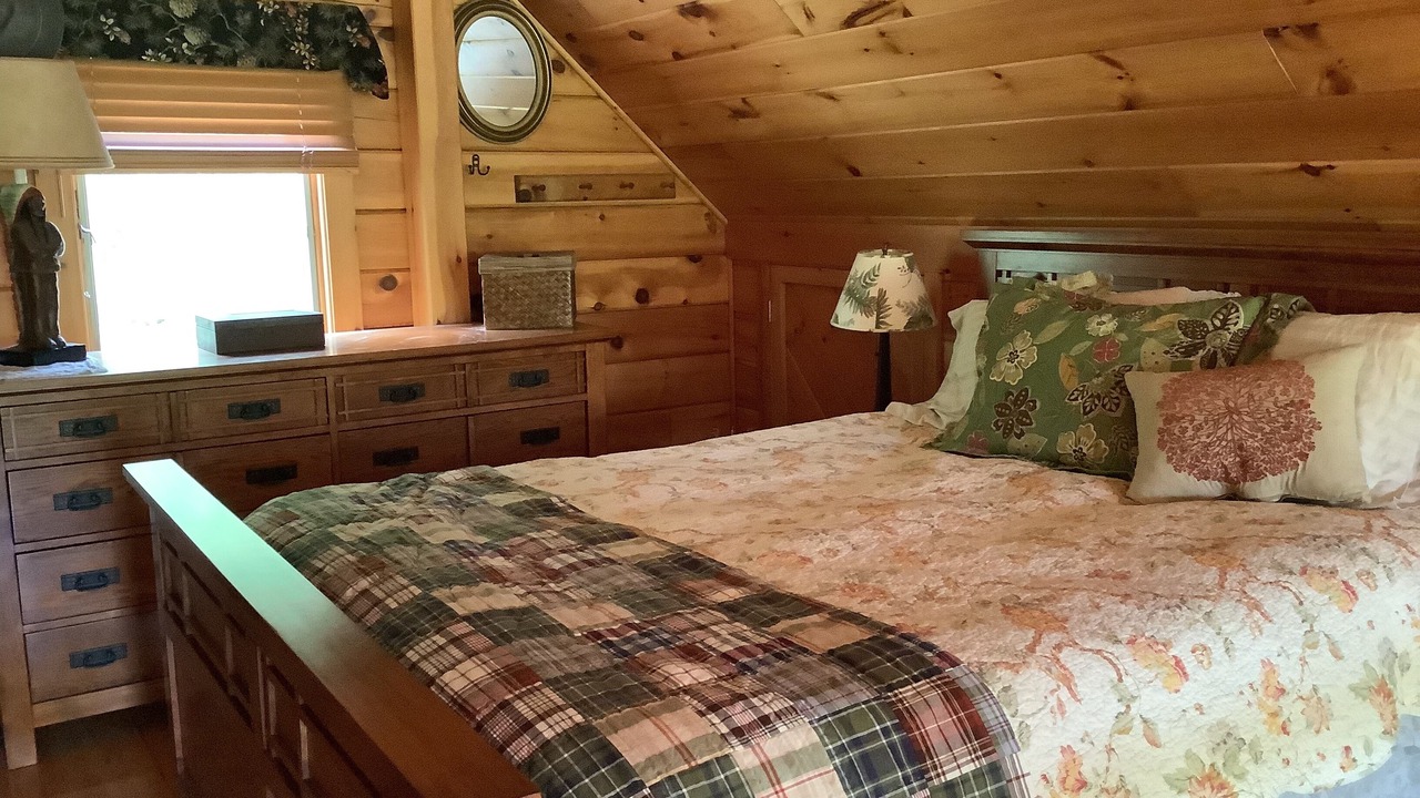 Photo of Bedroom in Phillips