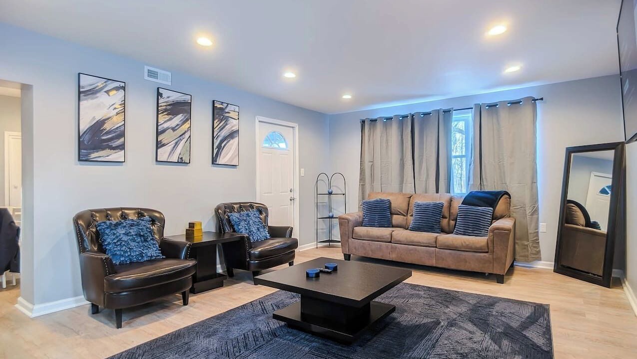 Photo of Livingroom in Westerville
