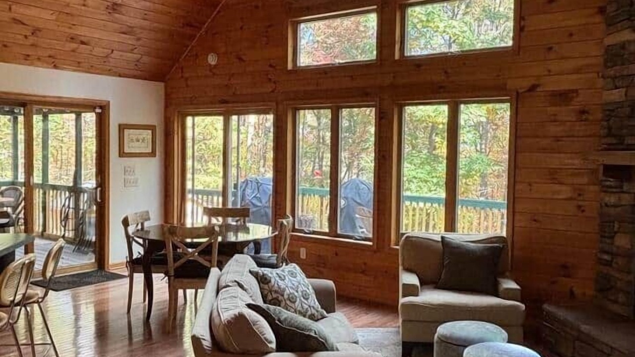 Photo of Livingroom in Berkeley Springs