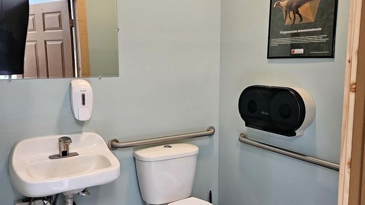 Photo of Bathroom in Escalante