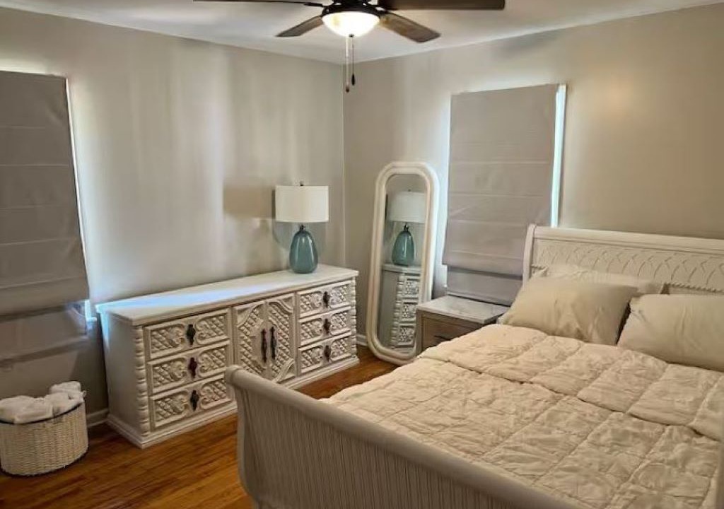 Photo of Bedroom in Raytown