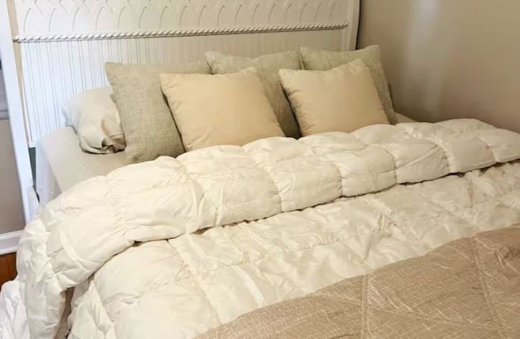 Photo of Bedroom in Raytown