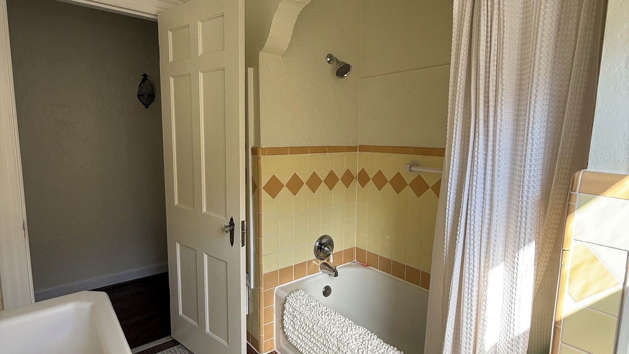 Photo of Bathroom in Westwood Hills