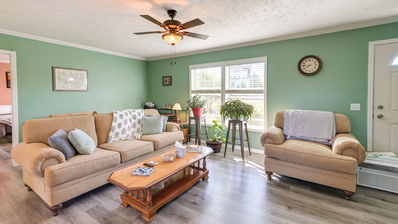 Photo of Livingroom in Lubec