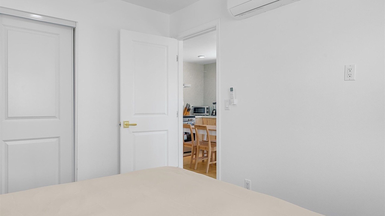 Photo of Bedroom in Fountain Valley