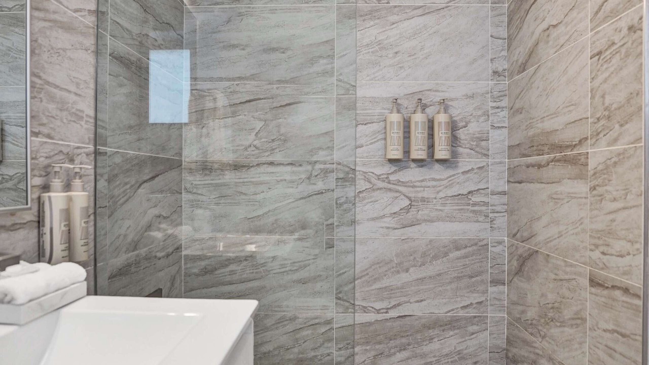 Photo of Bathroom in Galt Mile