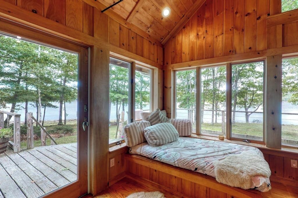 Photo of Bedroom in Mac Mahan