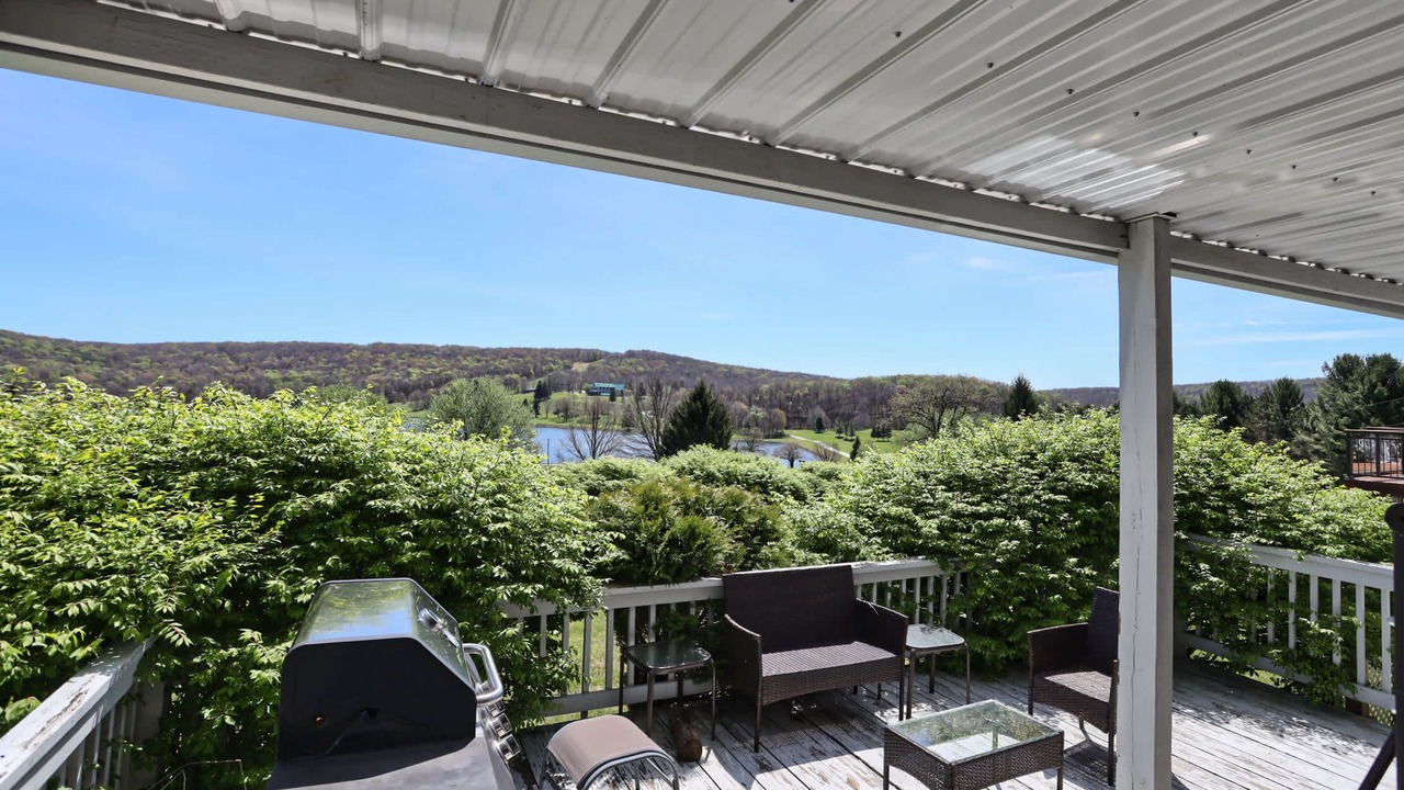 Photo of Outdoor in Alpine Lake