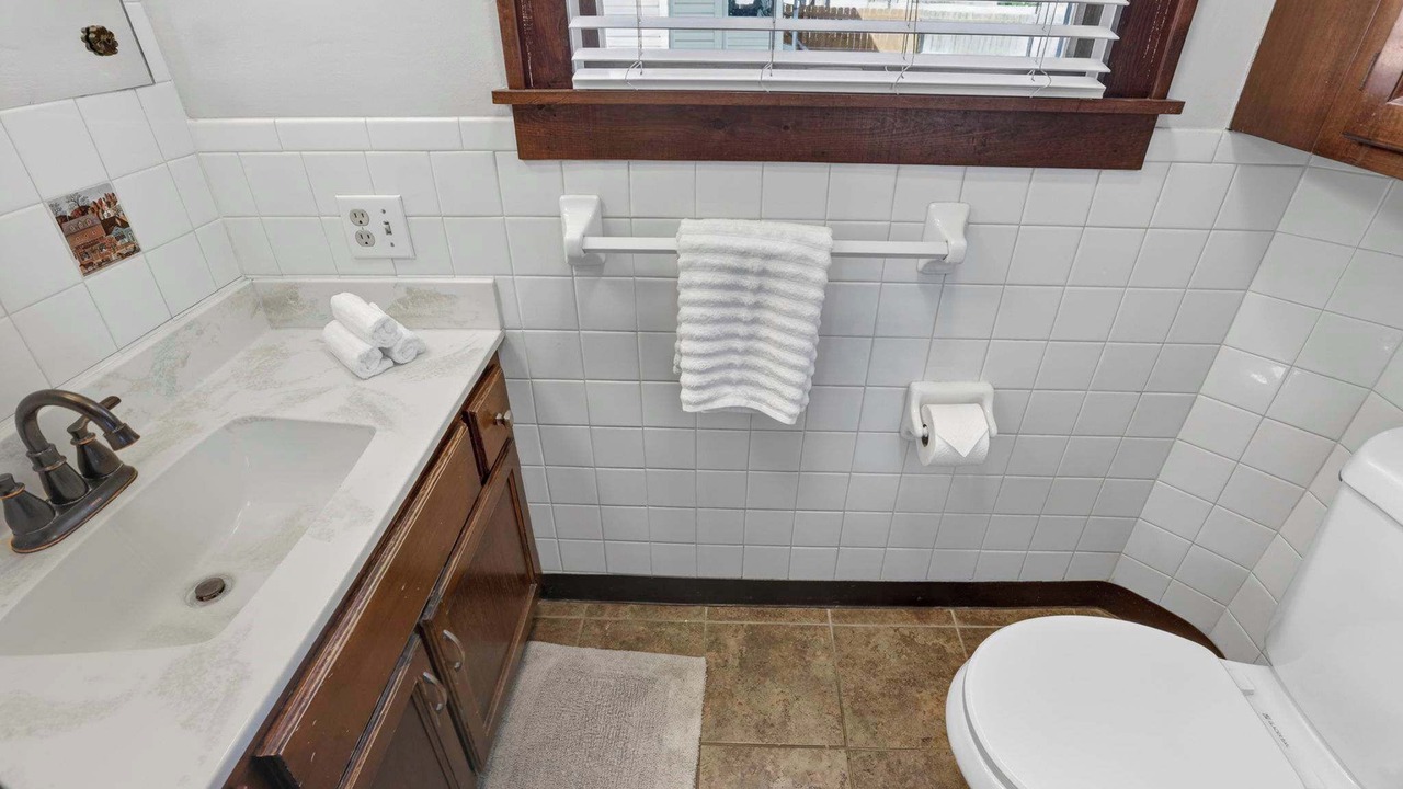 Photo of Bathroom in Newark