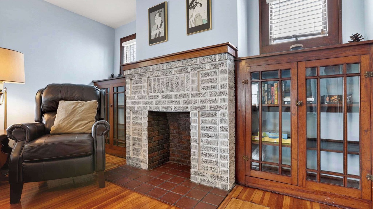 Photo of Livingroom in Newark