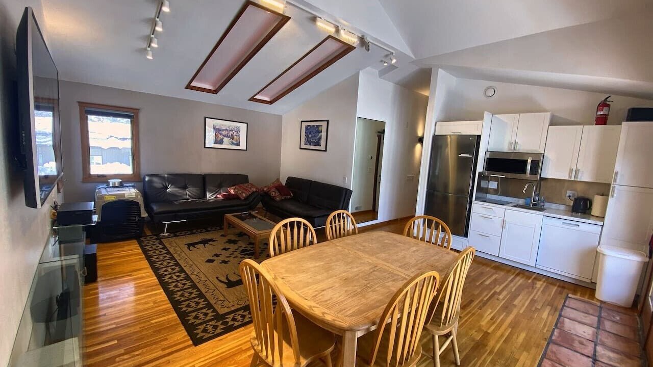 Photo of Livingroom in Alyeska