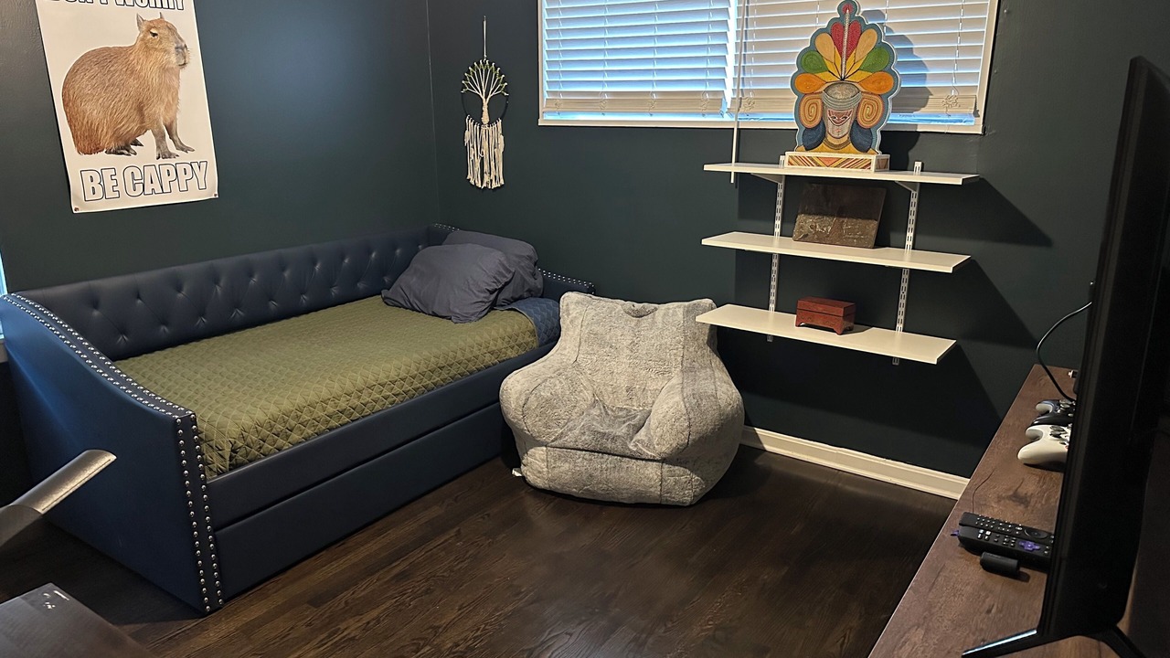 Photo of Livingroom in Terrace Lake Gardens