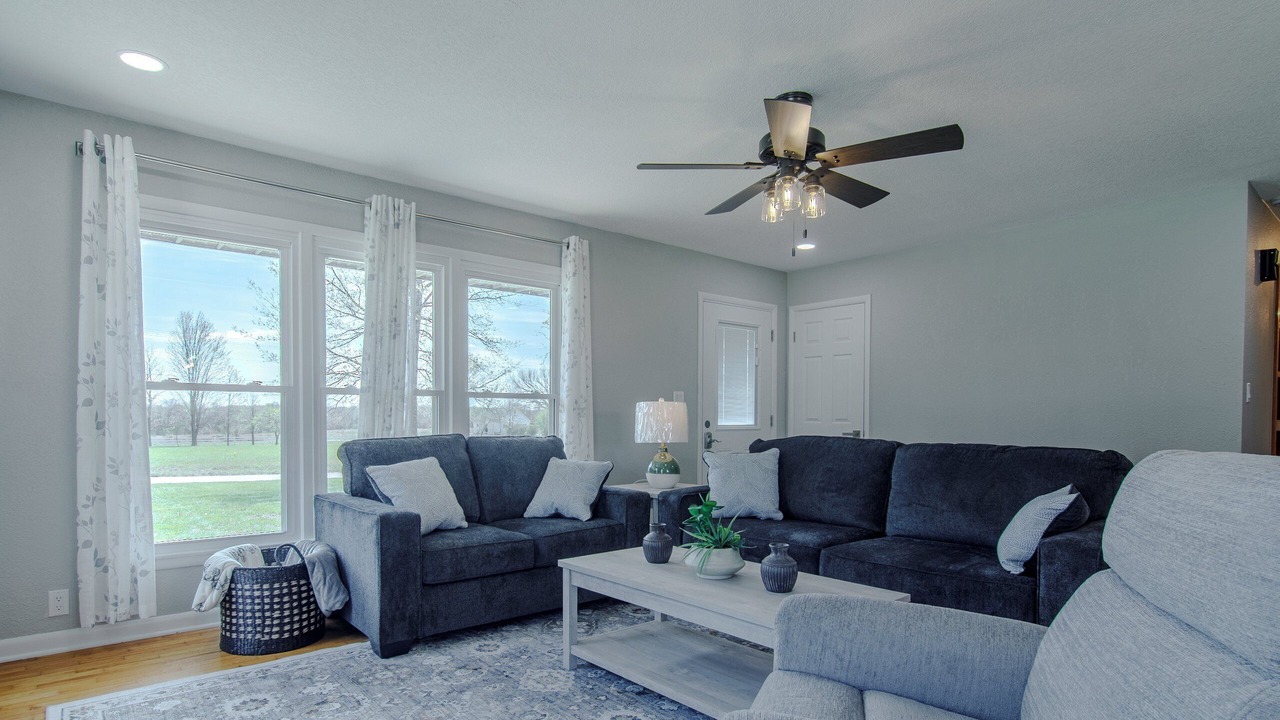 Photo of Livingroom in Clinton