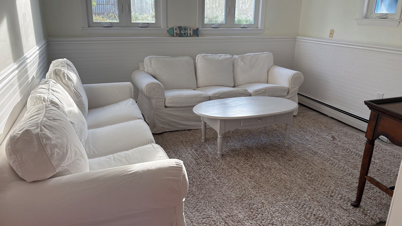 Photo of Livingroom in Silver Beach