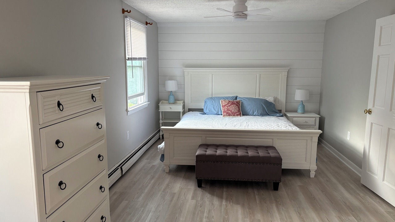 Photo of Bedroom in Silver Beach