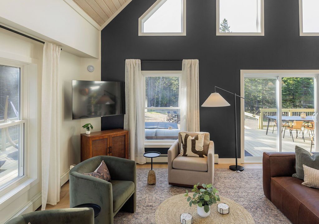 Photo of Livingroom in Tremont