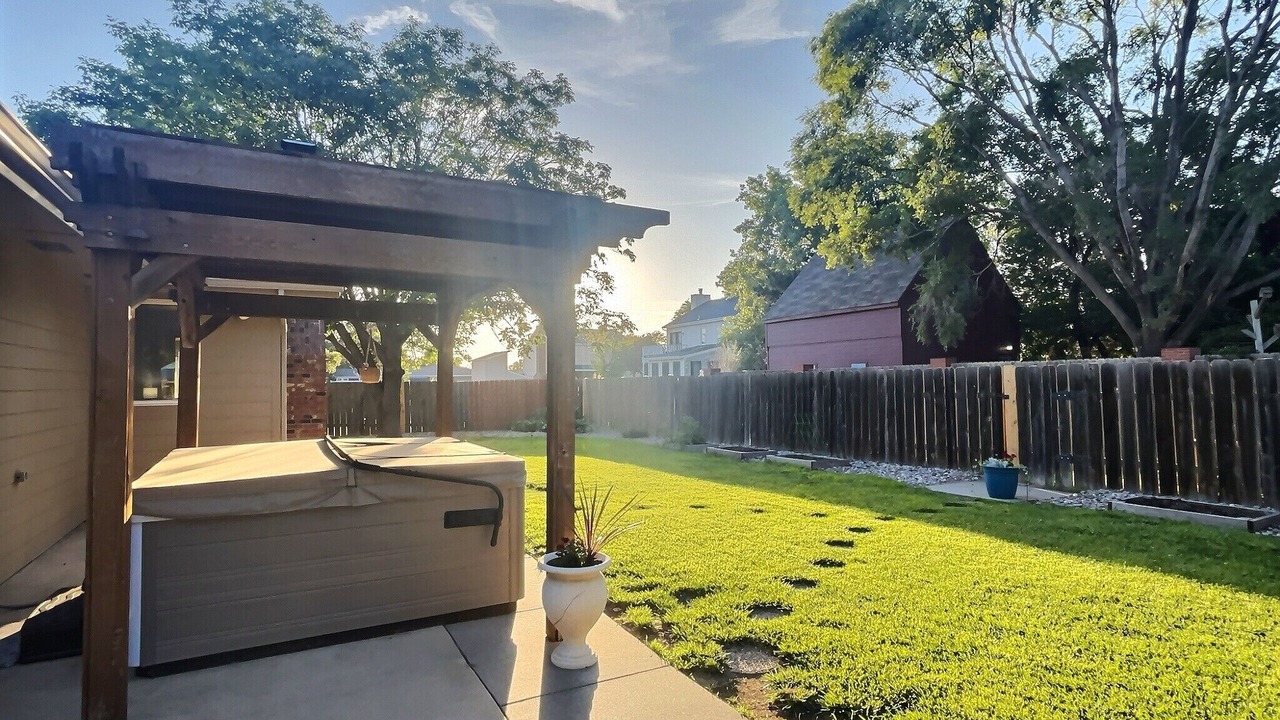 Photo of Outdoor in Hays