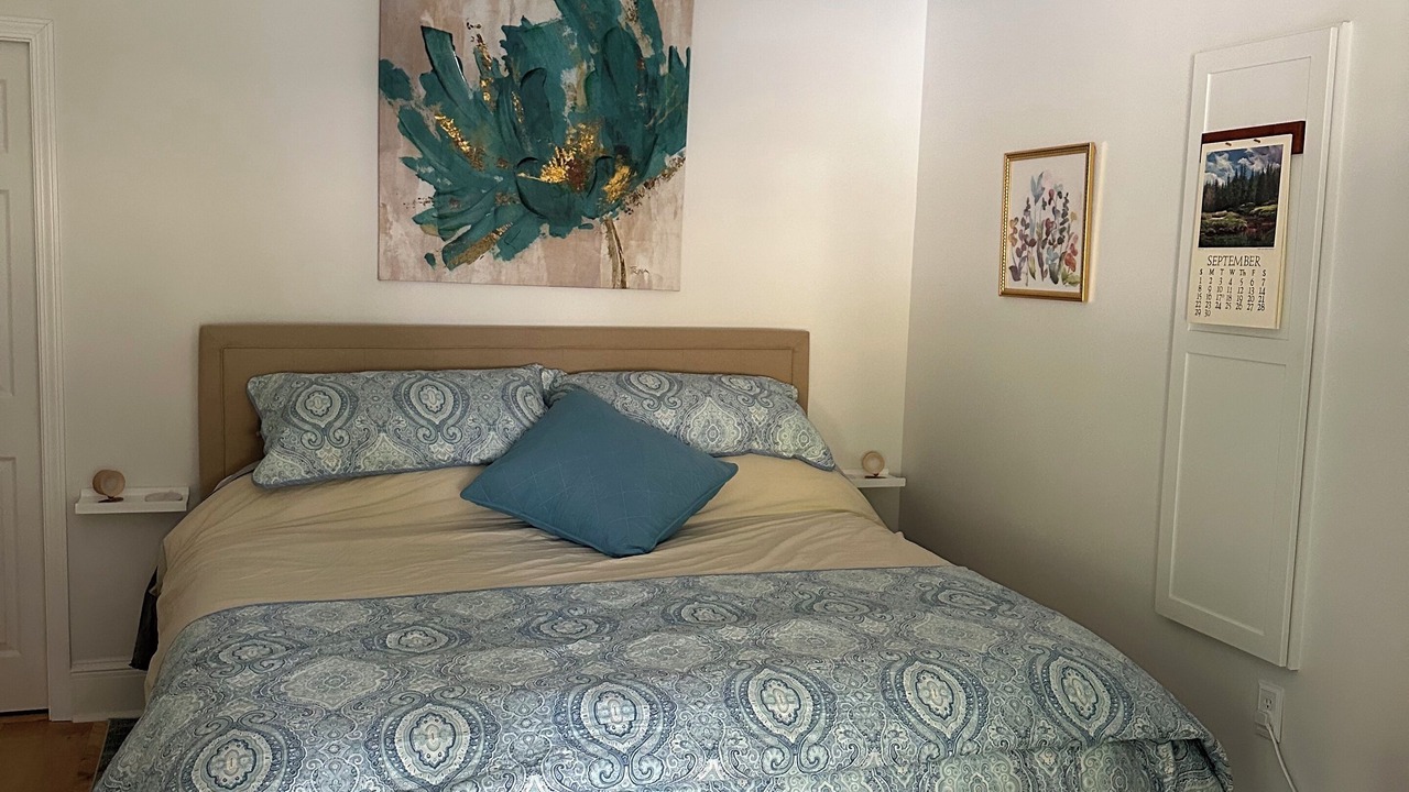 Photo of Bedroom in Redstar