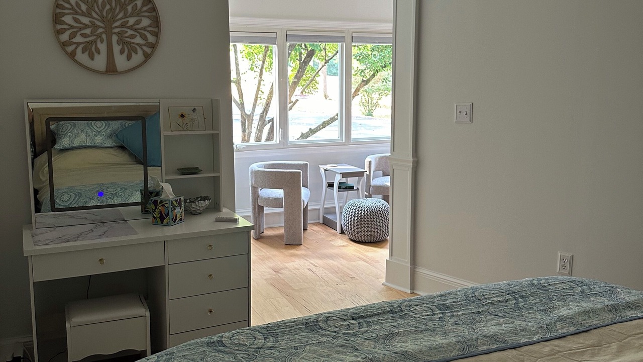 Photo of Bedroom in Redstar