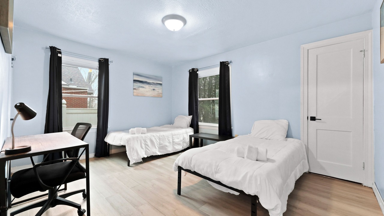 Photo of Bedroom in Akron