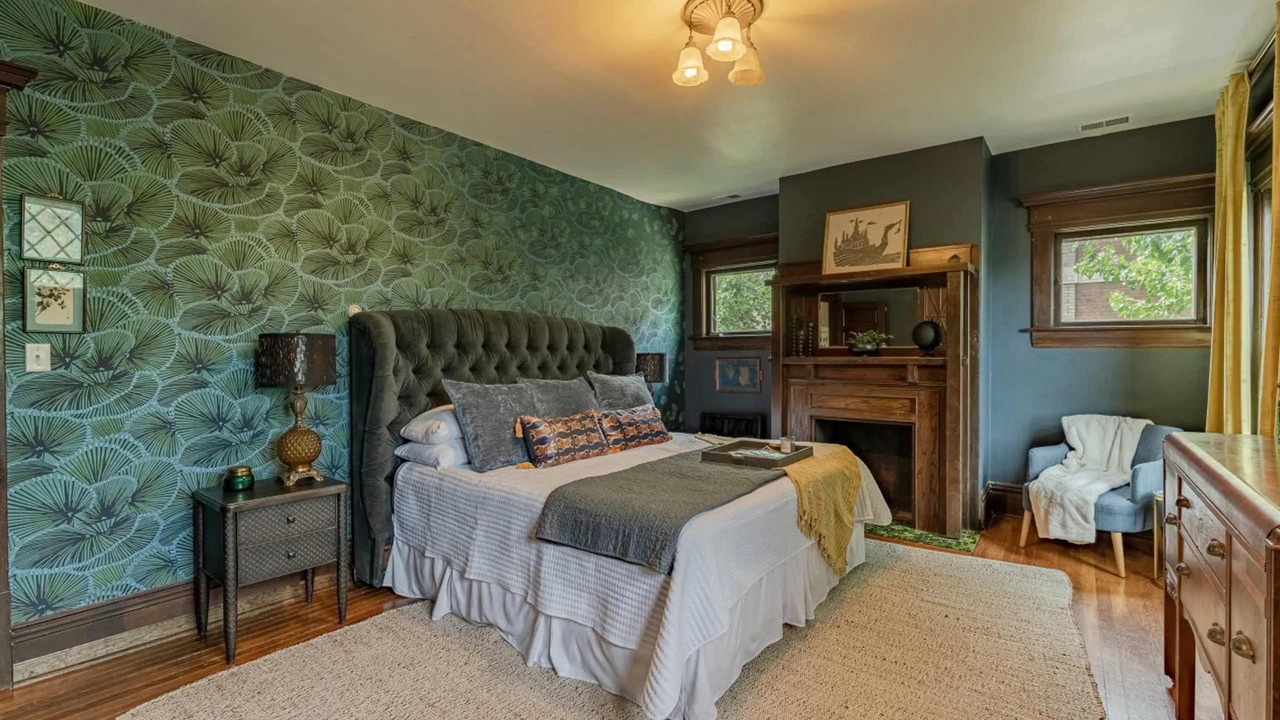 Photo of Bedroom in Highland Square