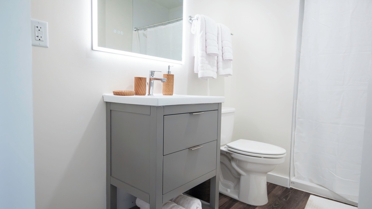 Photo of Bathroom in Uptown District