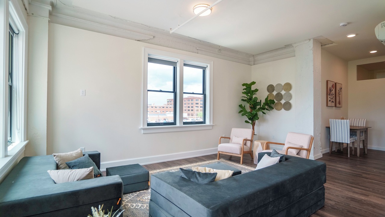 Photo of Bedroom in Uptown District