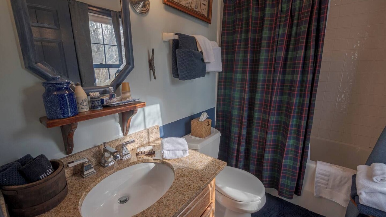 Photo of Bathroom in Stonington