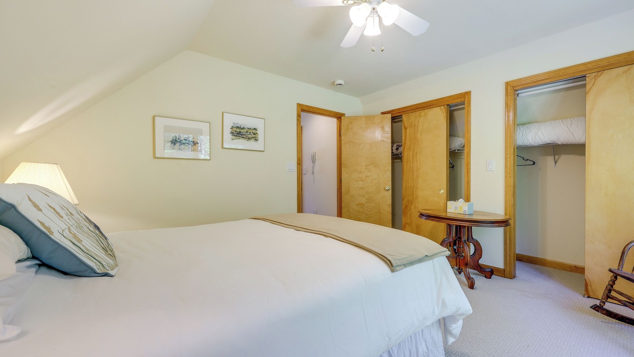 Photo of Bedroom in Steuben