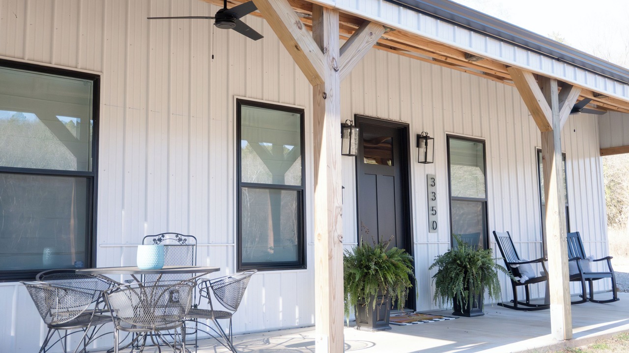 Photo of Outdoor in Clarksville