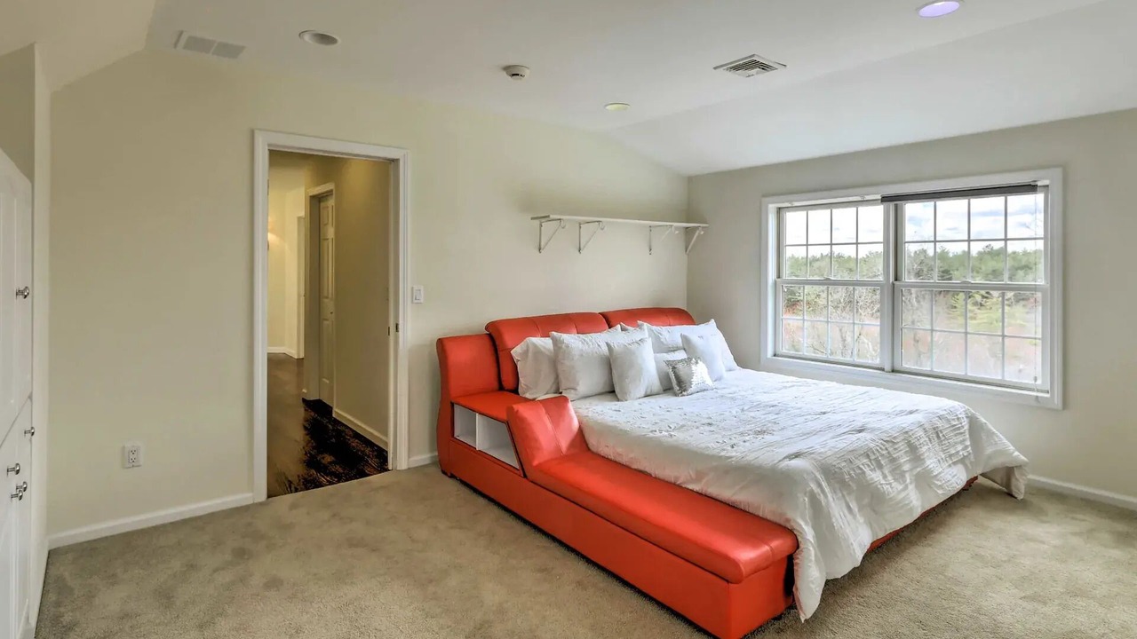 Photo of Bedroom in Goshen
