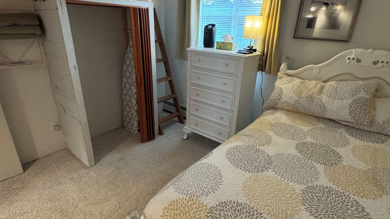 Photo of Bedroom in Fairview