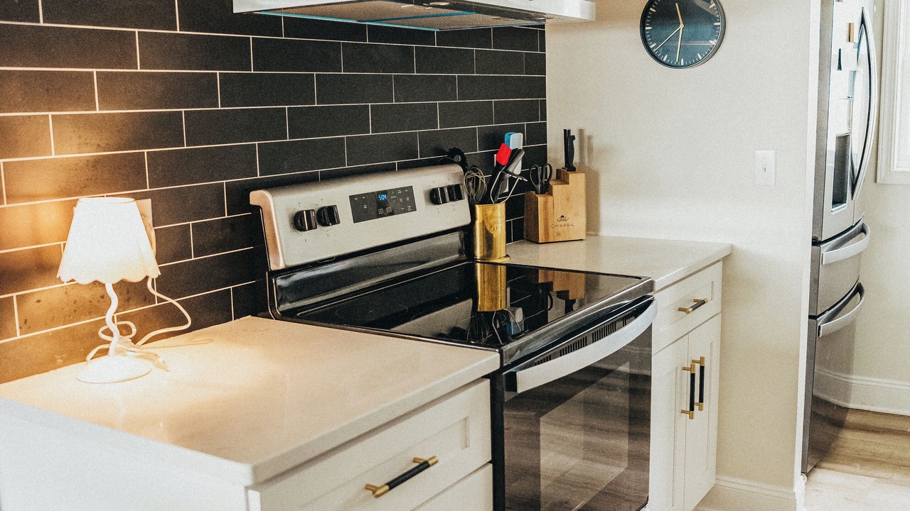 Photo of Kitchen in Portage Lakes