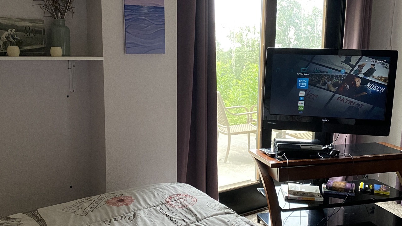 Photo of Bedroom in Knik-Fairview