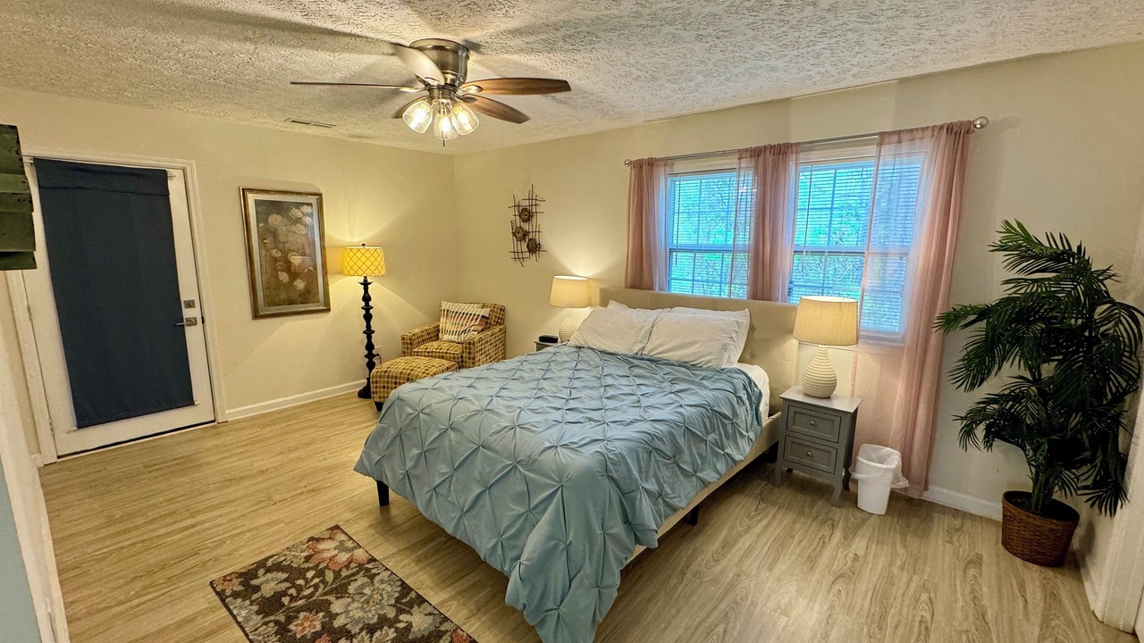 Photo of Bedroom in Falls of Rough