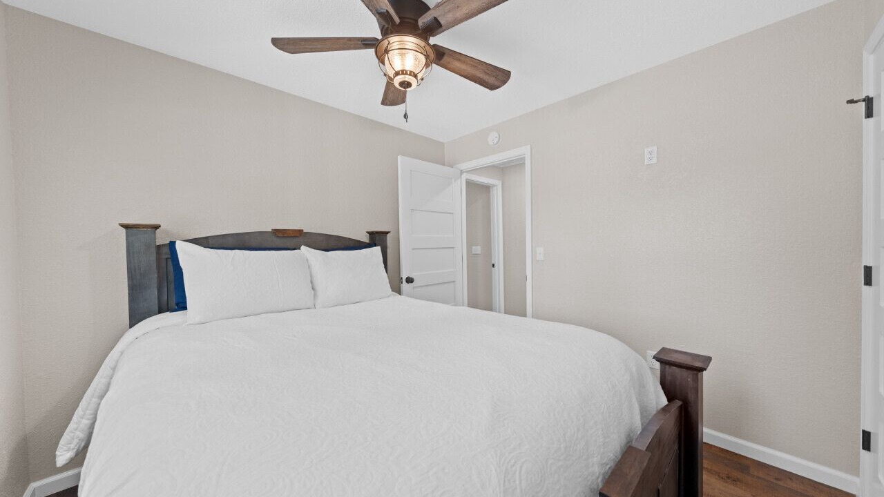 Photo of Bedroom in Russellville