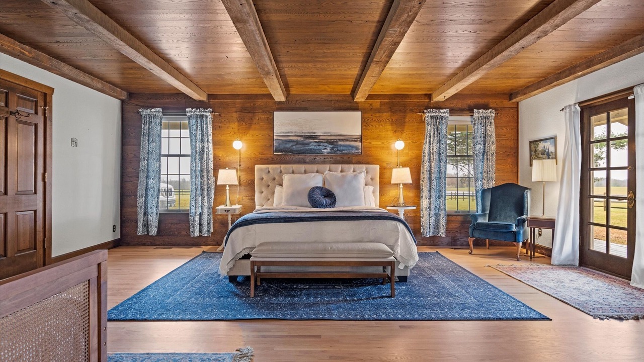 Photo of Bedroom in Pleasant Hill