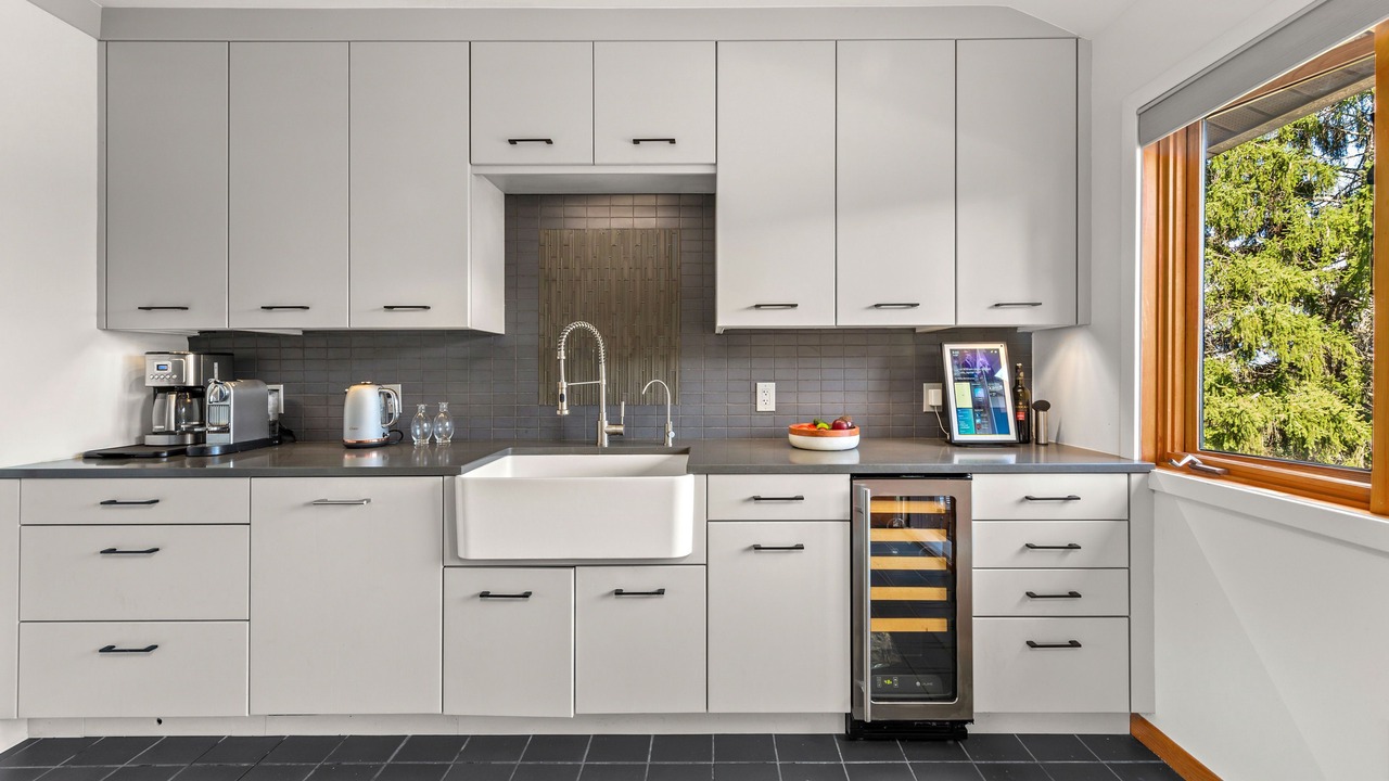 Photo of Kitchen in Hollowville