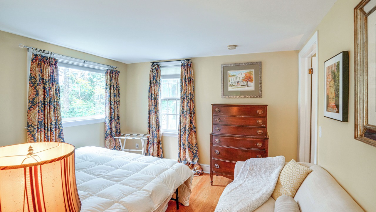 Photo of Bedroom in Stockbridge