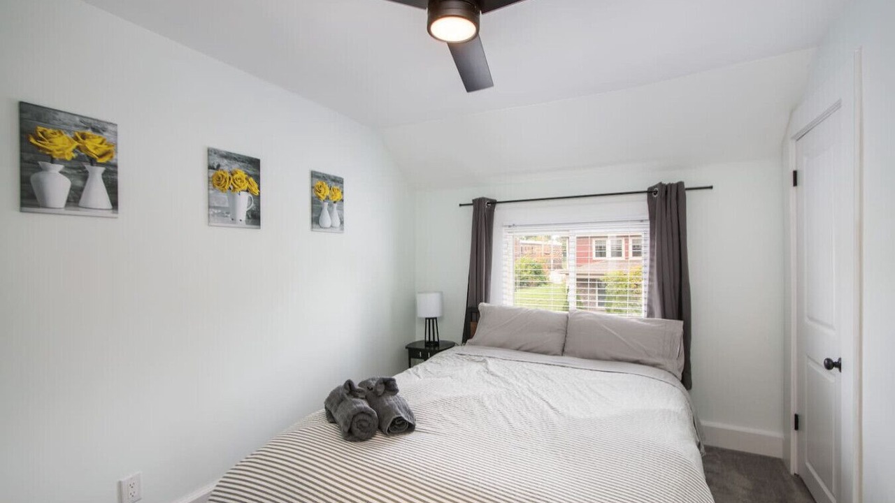 Photo of Bedroom in Weinland Park
