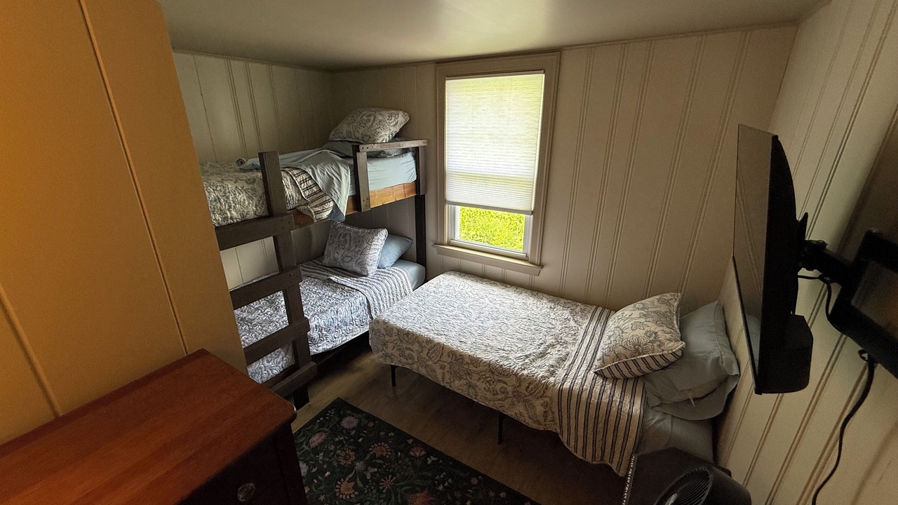 Photo of Bedroom in Columbia