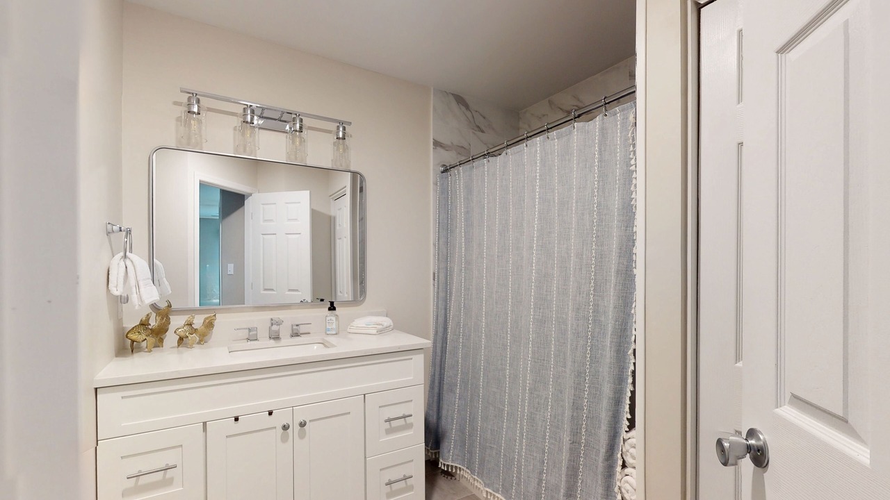 Photo of Bathroom in Fenwick Island