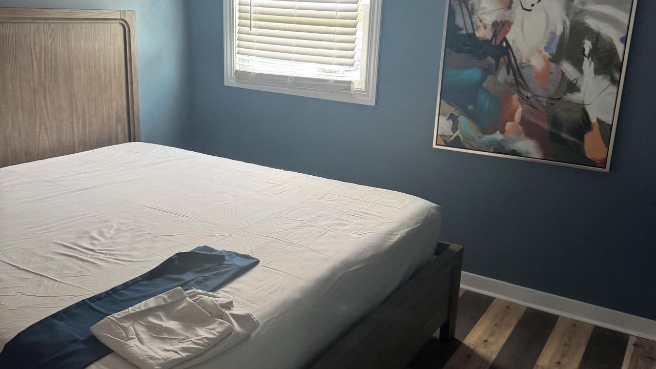 Photo of Bedroom in Bowling Green