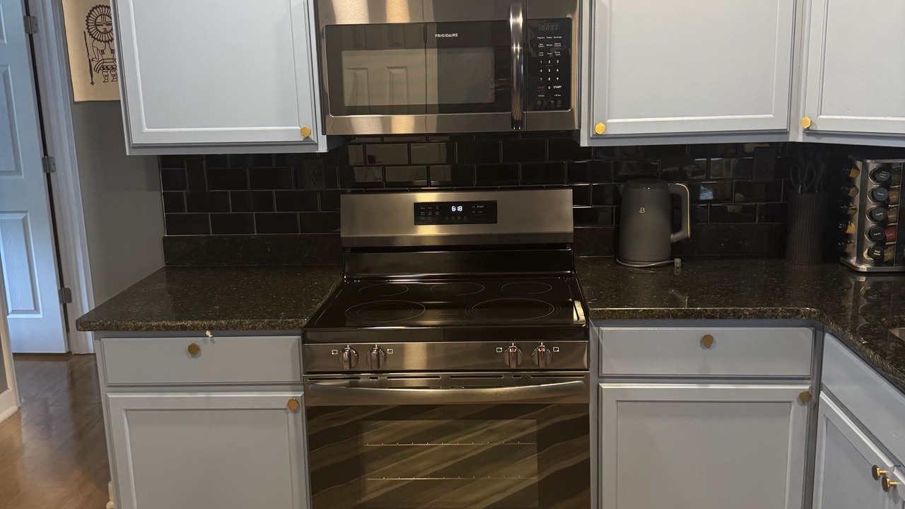 Photo of Kitchen in Bowling Green