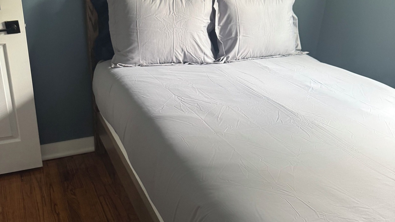Photo of Bedroom in Bowling Green