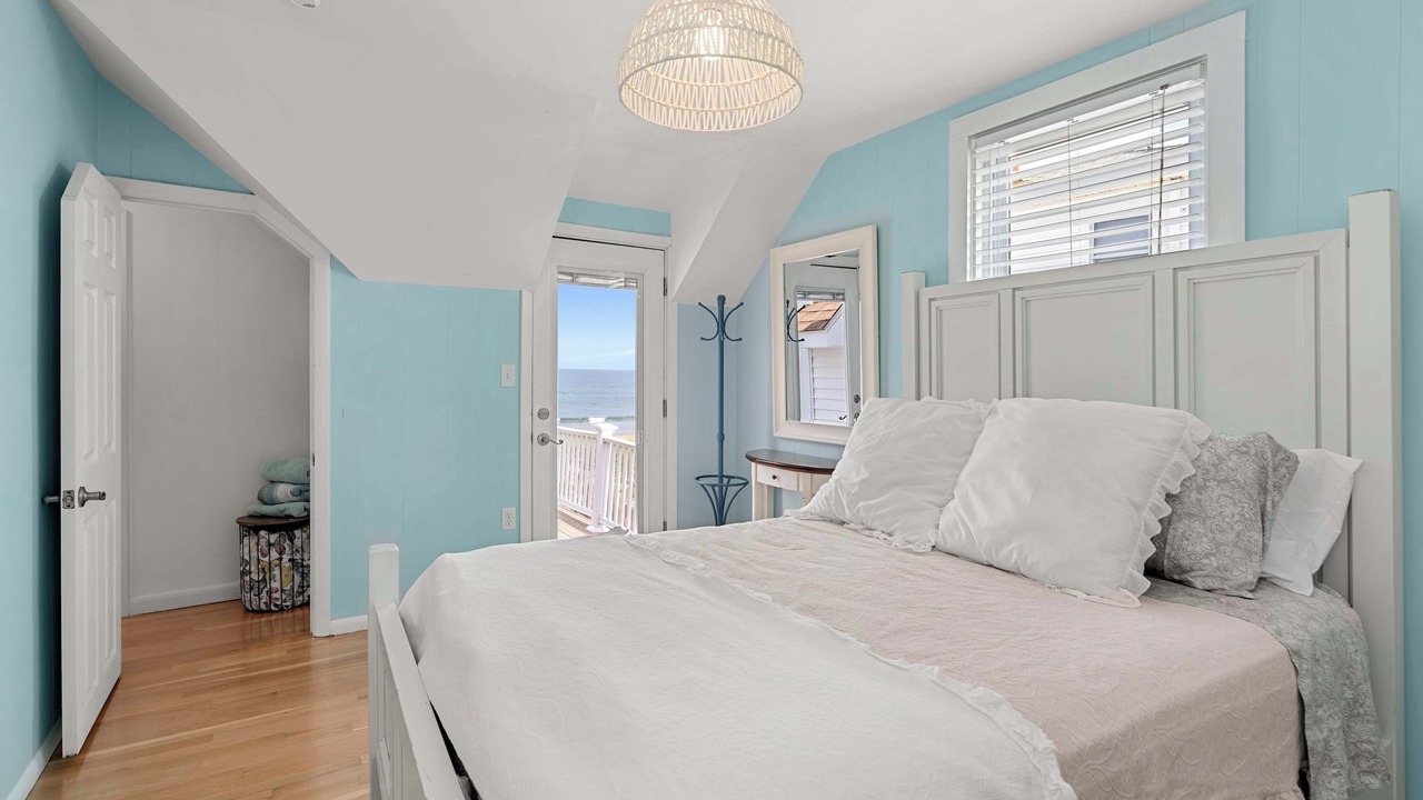Photo of Bedroom in Salisbury Beach