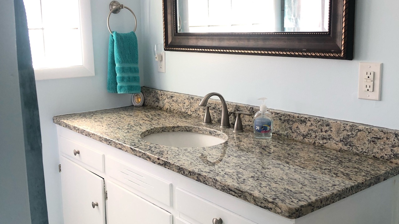 Photo of Bathroom in Hutchinson