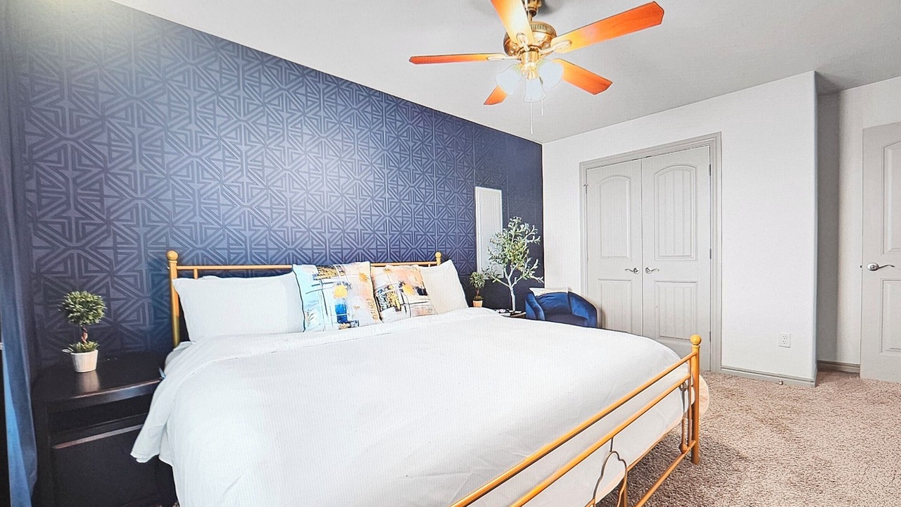 Photo of Bedroom in Elgin